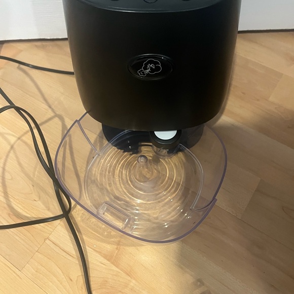 dehumidifier for small piece - Picture 8 of 8